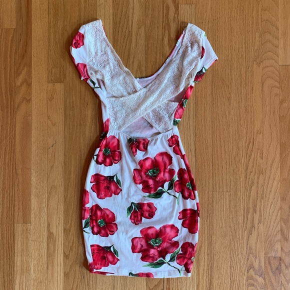 White & red/pink flower print mini (bodycon) dress - Picture 2 of 4